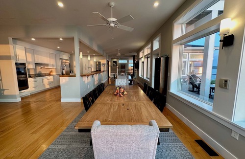 York Beach Maison | Paradise on the Rocks - York Oceanfront