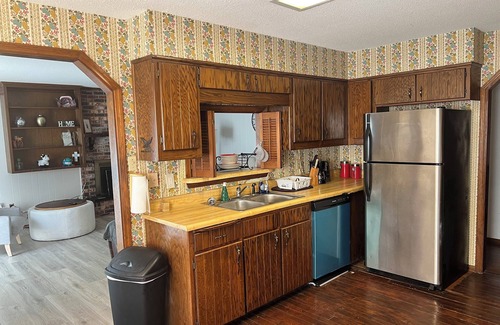 Jasper Maison | Paradise Pines - Family friendly retreat with Arcade Room!
