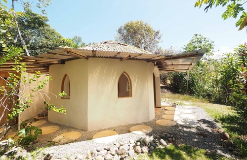 Baru Maison | Paradiselodge - Temple - Bungalow