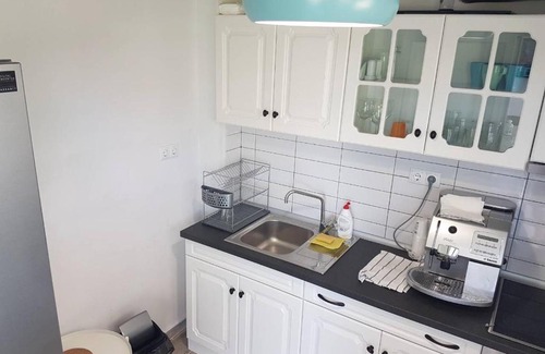 Ofrinion Maison | Paradiso Guest House