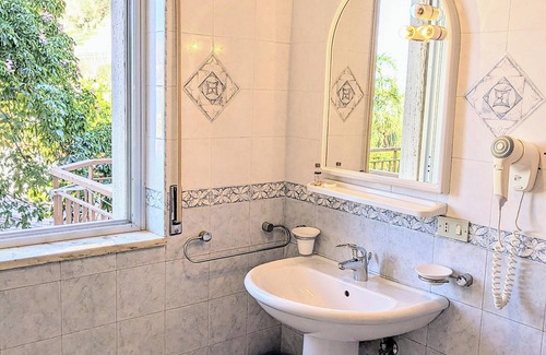 Motta San Giovanni Hôtel | PARADISO