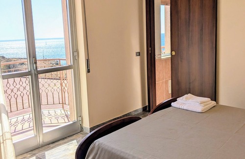 Motta San Giovanni Hôtel | PARADISO