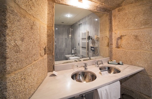 Santo Estevo de Ribas de Sil Hôtel | Parador de Santo Estevo