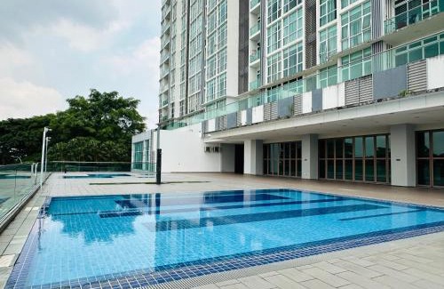Central District Appartement | Paragon Residence 8-12pax-Big Balcony with BBQ