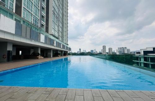 Central District Appartement | Paragon Residence 8-12pax-Big Balcony with BBQ