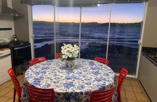 Ribeirao da Ilha Maison | Paraiso Ribeirão da Ilha Legitimo pé na Areia