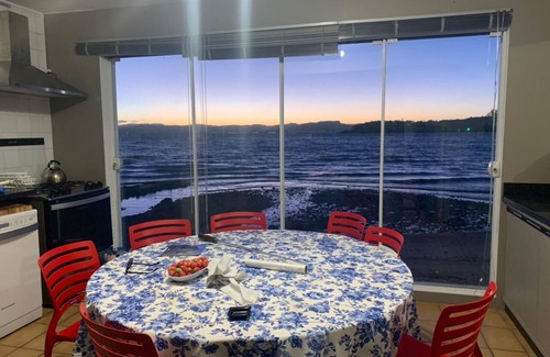 Ribeirao da Ilha Maison | Paraiso Ribeirão da Ilha Legitimo pé na Areia