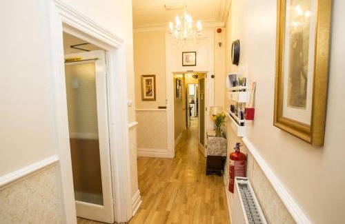 Weston-super-Mare Maison | Parasol Weston Guest House