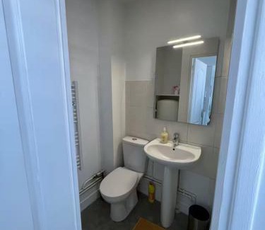 Saint-Charles du Port Appartement | Parfait F1, Entrée du Havre #6