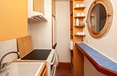 Les Halles Appartement | Paris 1, 3 rooms, exceptional view on St Eustache church and Les Halles gardens
