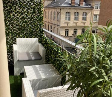 Auteuil Appartement | Paris 42m Studio plus terrace