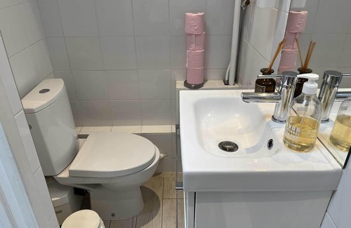 Chaillot Appartement | Paris studio near Eiffel Tower + Arc de Triomphe