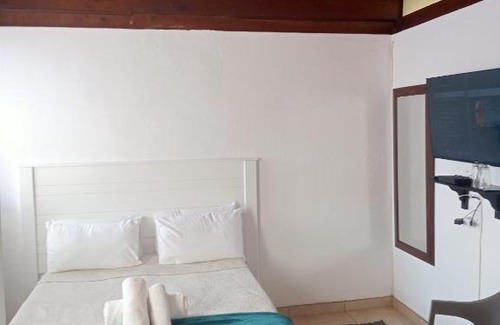 Polokwane Maison | PARK FRONT LODGE
