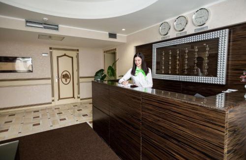 Sarny Hôtel | Park Hotel Warshawskiy