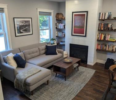 Jamaica Plain Maison | Park-Side Home in Jamaica Plain