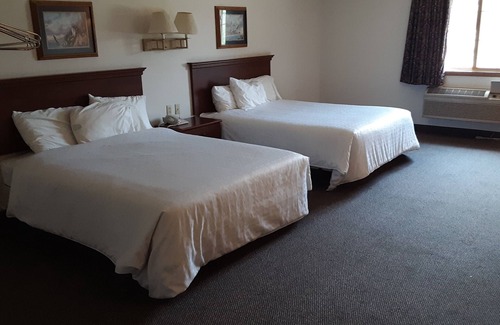 West Bend Hôtel | Park View Inn & Suites and Conference Center