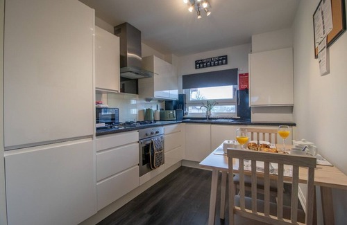 Motherwell Appartement | Park View-modern 2 bed apartment