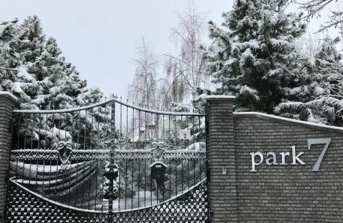 Tiszafured Lit Et Petit-Déjeuner | Park7
