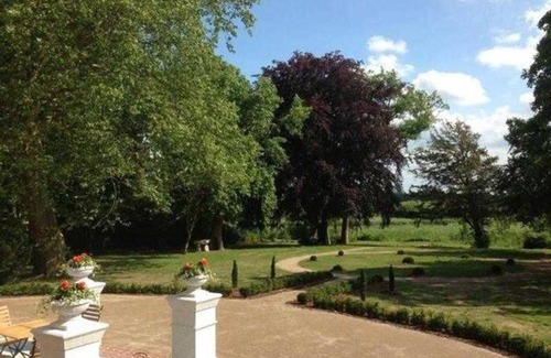 Putnitz Appartement | Vue sur Parc - Château Pütnitz - Canoë spéciale de 4 U (05 Sept-18 Juin)