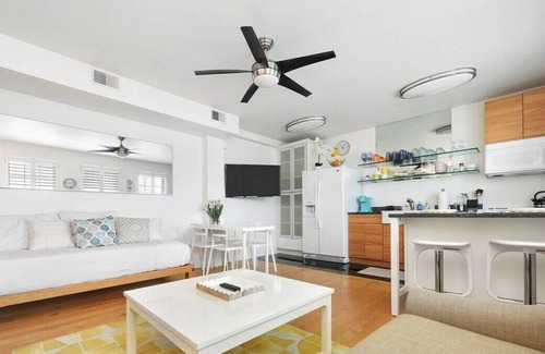 Bloomfield Appartement | ♥Parking★ 5★ Location ♛King Bed♥West Penn Hospita