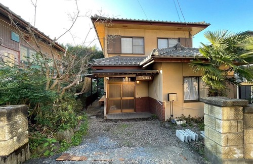 Harunako Onsen Maison | Parking available! Private ryokan for large groups staying without meals: Shunsatsu Shuyu~SHIKI~ (Japanese only)