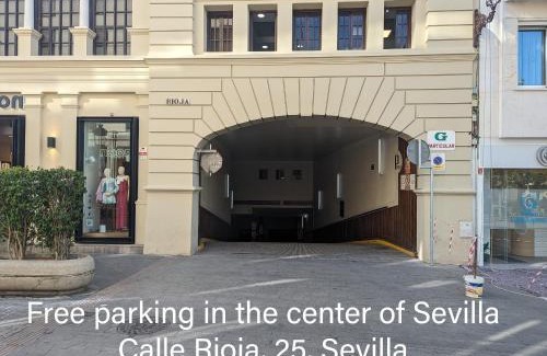 Camas Appartement | Parking en Sevilla centro incluido