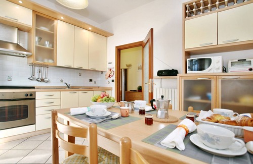Scandicci Appartement | Confortable et panoramique pour le tourisme et le travail à Florence et en Toscane (PC / Wifi)