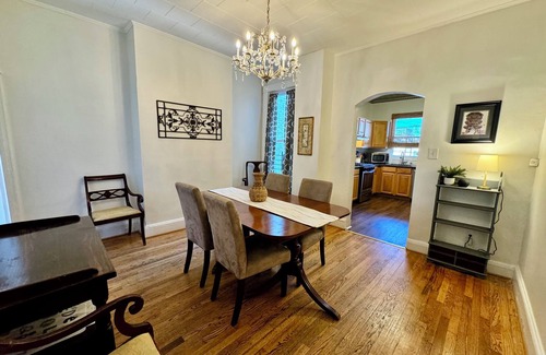 Downtown Baltimore Maison | Spacieux Rowhome-Charme & Comfort à Patterson Park