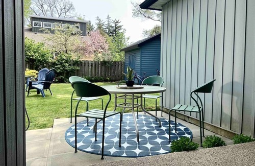 Elora Maison | Parkside Cottage