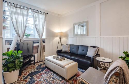 Roxborough-Manayunk Appartement | Parkside Haven - Charming 1BR Corner Property