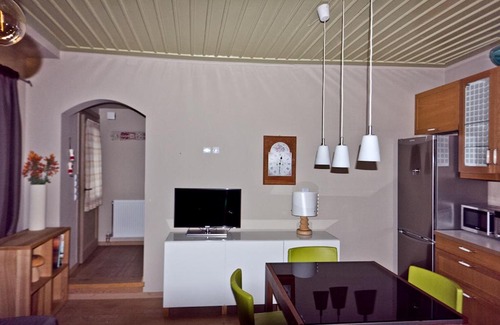 Arachova Chalet De Ski | Parnassiko Guest House