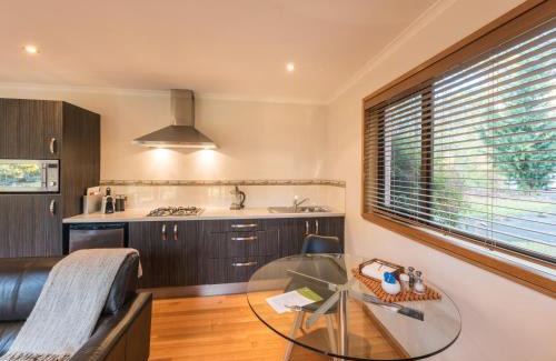 Kingborough Appartement | Parnella Kettering