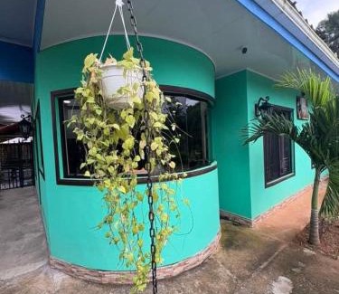 Canton Parrita Appartement | Parrita Hotel 3 Diamond Beach House