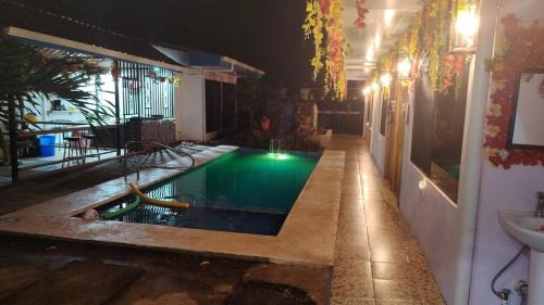 Canton Parrita Appartement | Parrita Hotel 3 Diamond Beach House