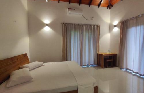 Negombo Maison | Parrot Paradise Negombo