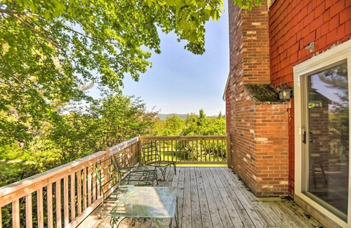 Parsonsfield Maison | Parsonsfield Vacation Rental Near Skiing and Lakes!
