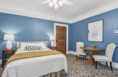 Springfield Hôtel | Pasfield House - Historic Mansion: Capital Suite