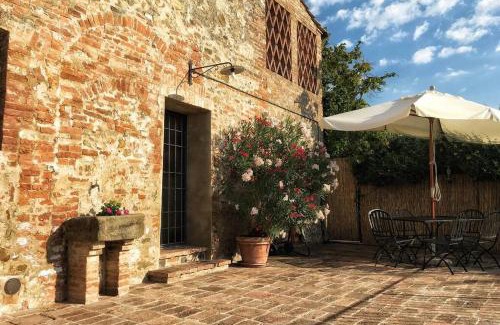 San Giovanni d'Asso Villa | Pasqui Villas La Capanna accogliente casa in paese con vista piscina WiFi
