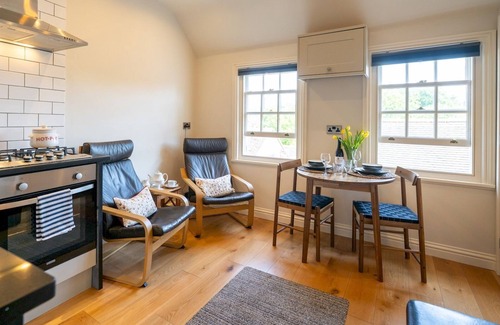 Much Wenlock Appartement | Pass the Keys | Bright and cosy flat in the centre of Much Wenlock