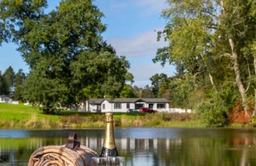 Beattock Maison | Pass the Keys Cosy Welcoming 3BR in Beautiful Country Park