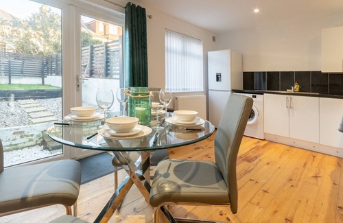 Leigh-on-Sea Appartement | Pass the Keys | Cosy flat in Leigh
