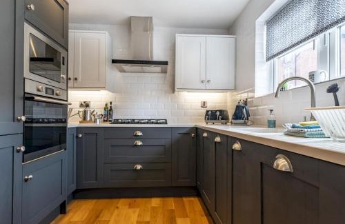 Ormeau Maison | Pass the Keys Gorgeous 3BR Townhouse with Garden South Belfast