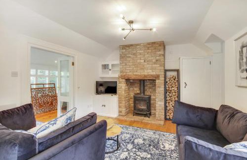Tonbridge Maison | Pass the Keys Lovely Countryside Coach Cottage