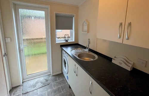 Mouswald Maison | Pass the Keys | Stunning, Modern 3BR Lodge in Rural Country Park