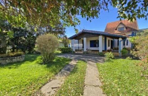 Passa Quatro Maison | Passa Quatro- CASA INTEIRA RUSTICA para até 9 pessoas