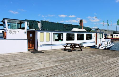 Nieuwmarkt en Lastage Location De Bateaux | Passengership Avanti