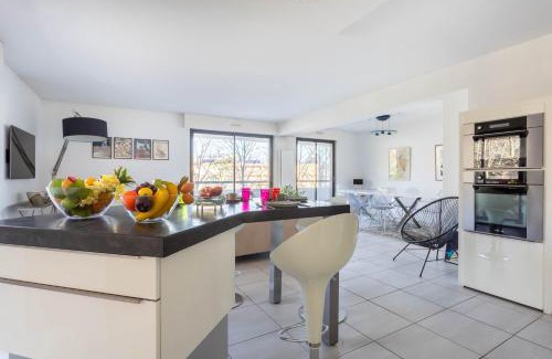 Chamalieres Appartement | Passerelle - Appart centre-ville balcon & garage