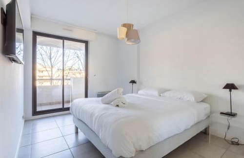 Chamalieres Appartement | Passerelle - Appart centre-ville balcon & garage