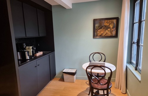 Honfleur Appartement | Passocéan 4 - Elégante Suite au Cœur d'Honfleur - Kingsize