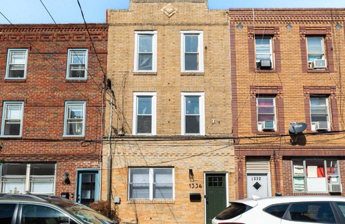Passyunk Square Appartement | Passyunk Square Spacious 1 BR Oasis- Huge Deck
